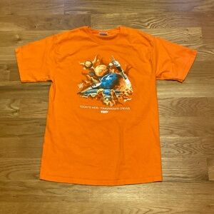 🌎BUY ONE GET ONE FREE Vintage Kennedy space center orange t shirt